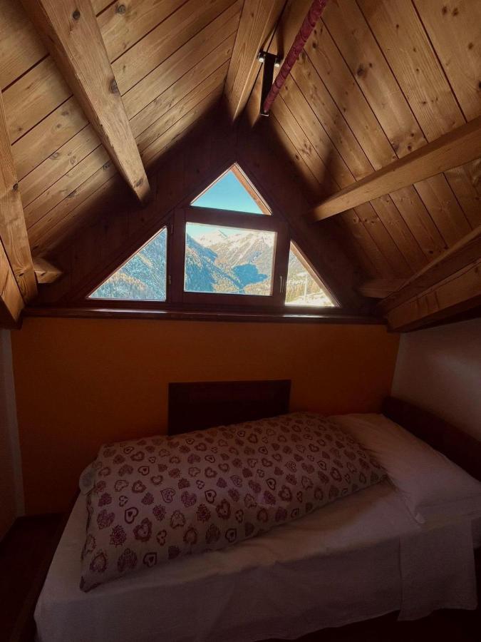 Sasso Nero Hotel Chiesa in Valmalenco Exterior photo