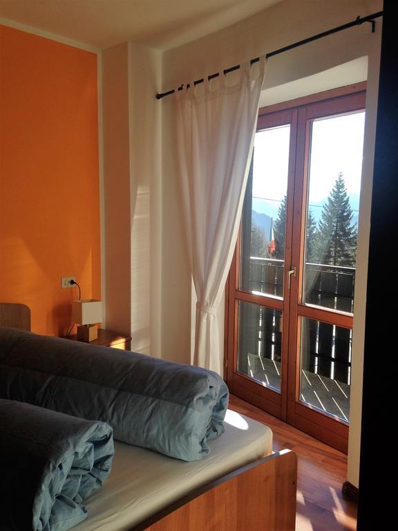 Sasso Nero Hotel Chiesa in Valmalenco Exterior photo